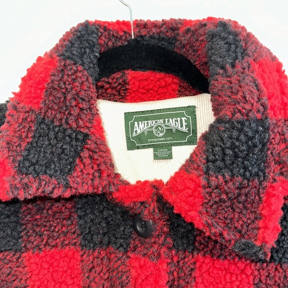 AE Plaid Sherpa Jacket - Picture 8 of 12